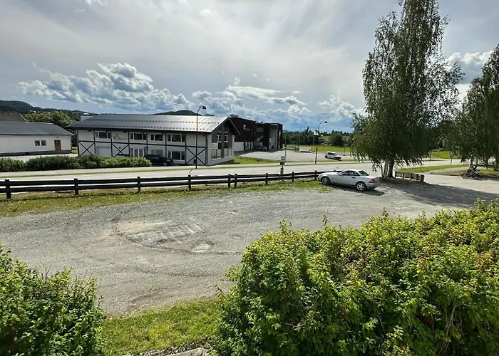 Leilighet Midt I Hoylandet Sentrum